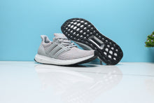 Load image into Gallery viewer, Adidas UltraBoost 4.0 Shoes